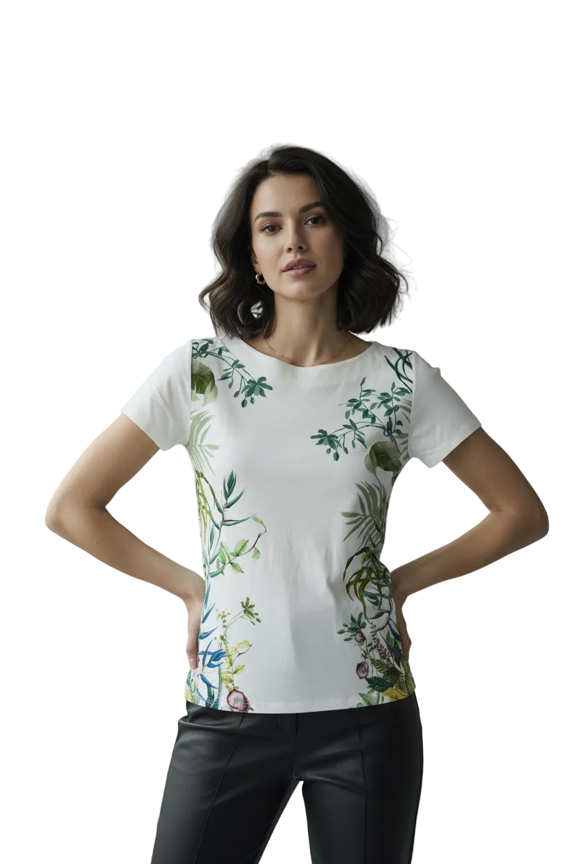Desigual virágmintás póló modellen
