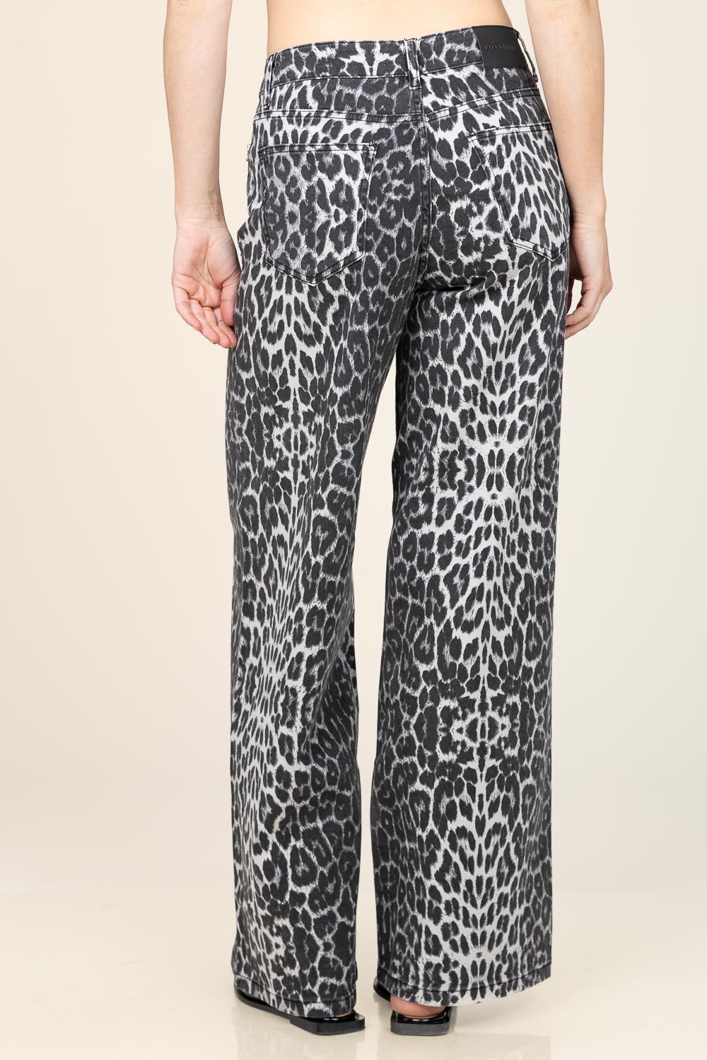 Co'couture Leo denim broek met luipaardprint en wijde pijpen – grijs