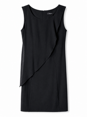 Zwarte mouwloze Marciano by Guess rechte jurk met asymmetrische volant.